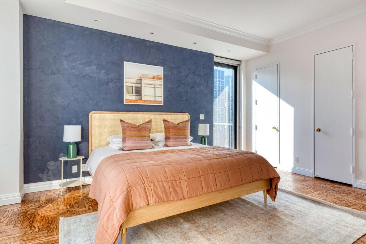 Apartment Midtown East 5br W Balconies Nr Park Nyc-1086