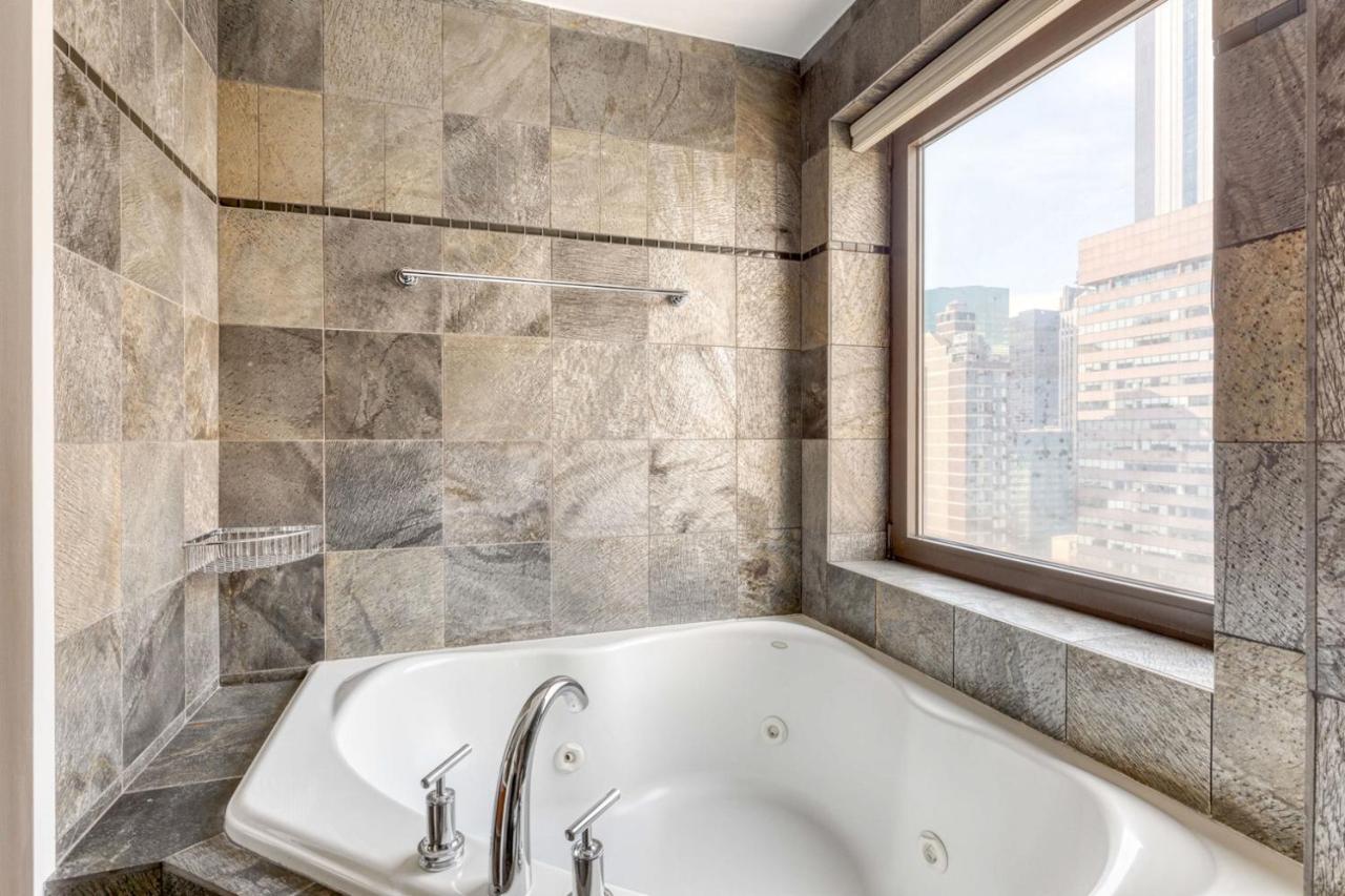 Midtown East 5br W Balconies Nr Park Nyc-1086 Nova York